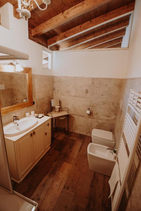 B&B Casa Santa Lucia Manerba del Garda Exterior photo
