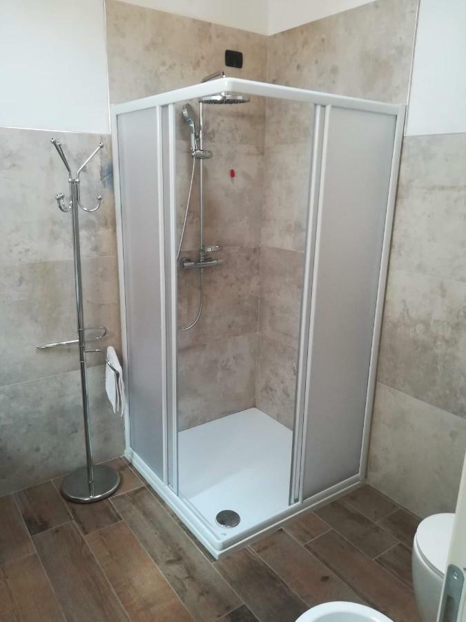 B&B Casa Santa Lucia Manerba del Garda Exterior photo